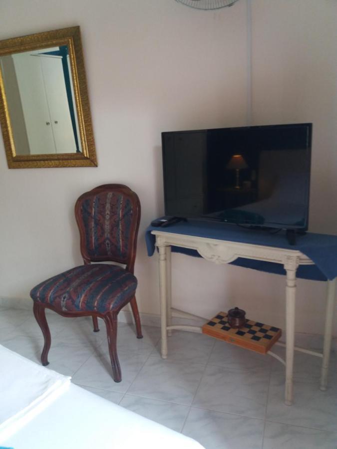 Forest & Sea Apartment Poros Town Exterior foto